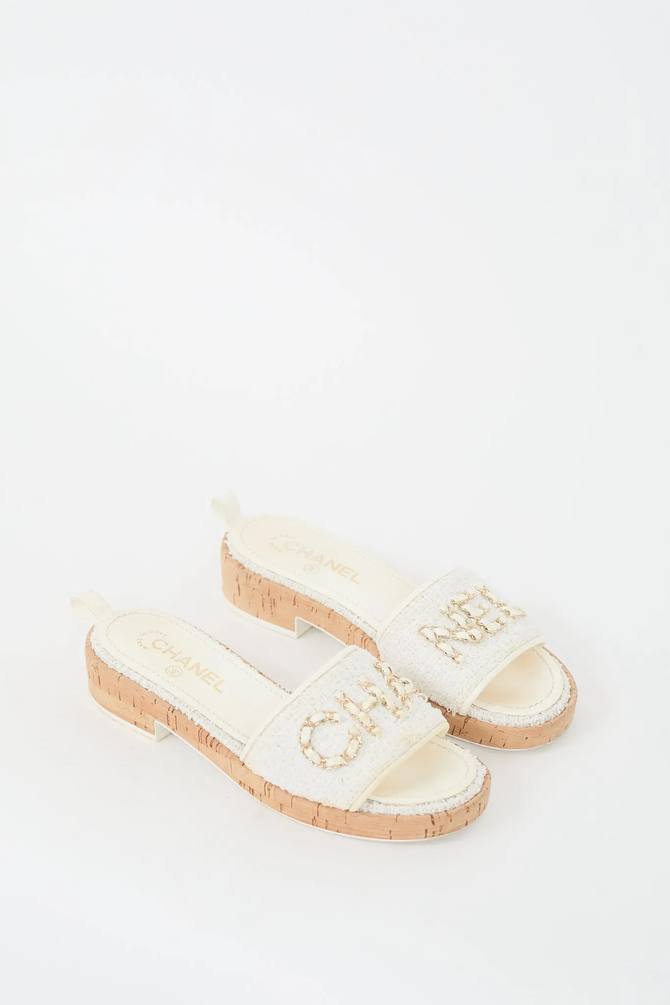 2021 White Tweed Chain Logo Slide