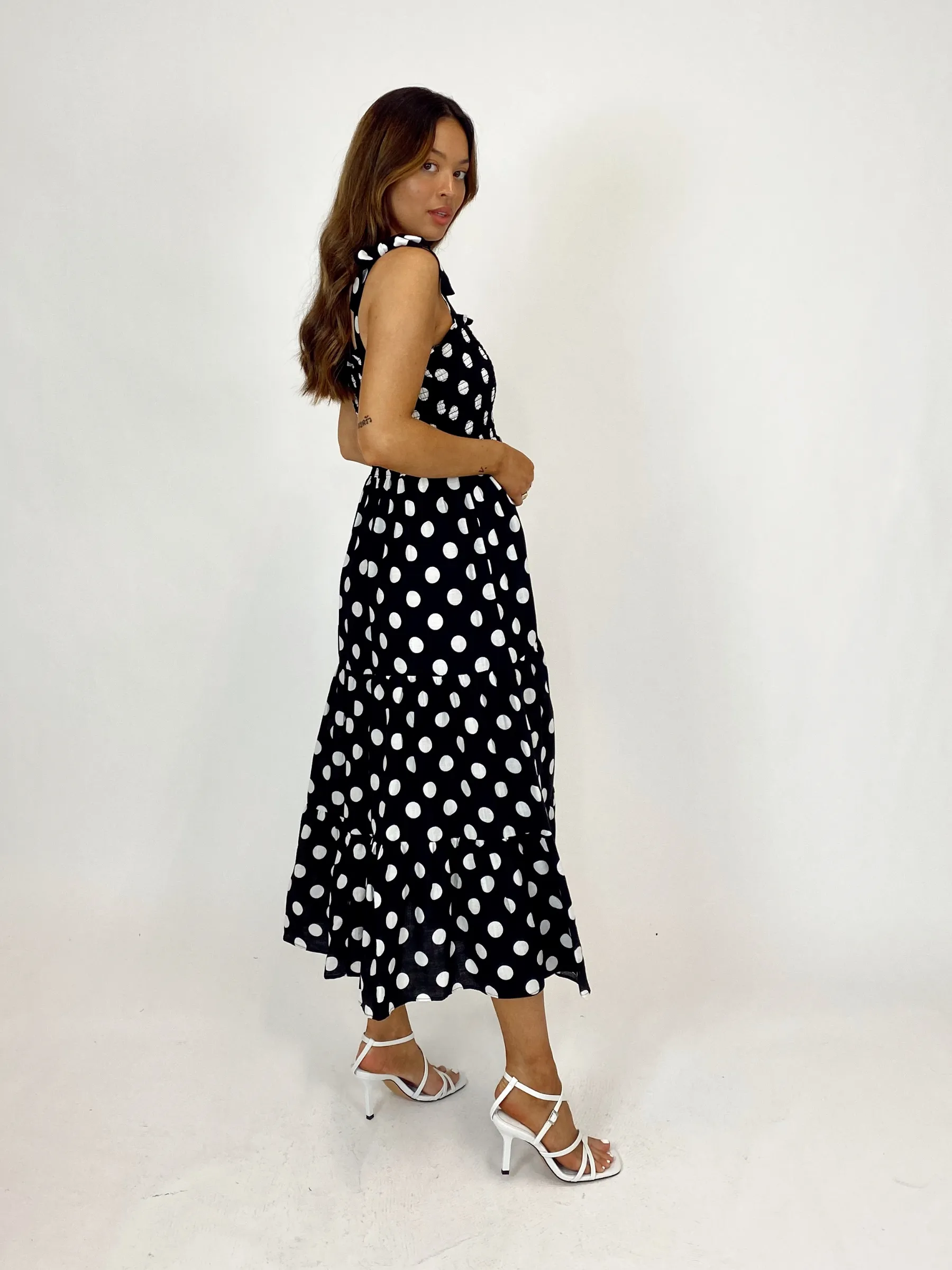 Alexia Shirred Tie Strap Midi Dress / Mono Spot