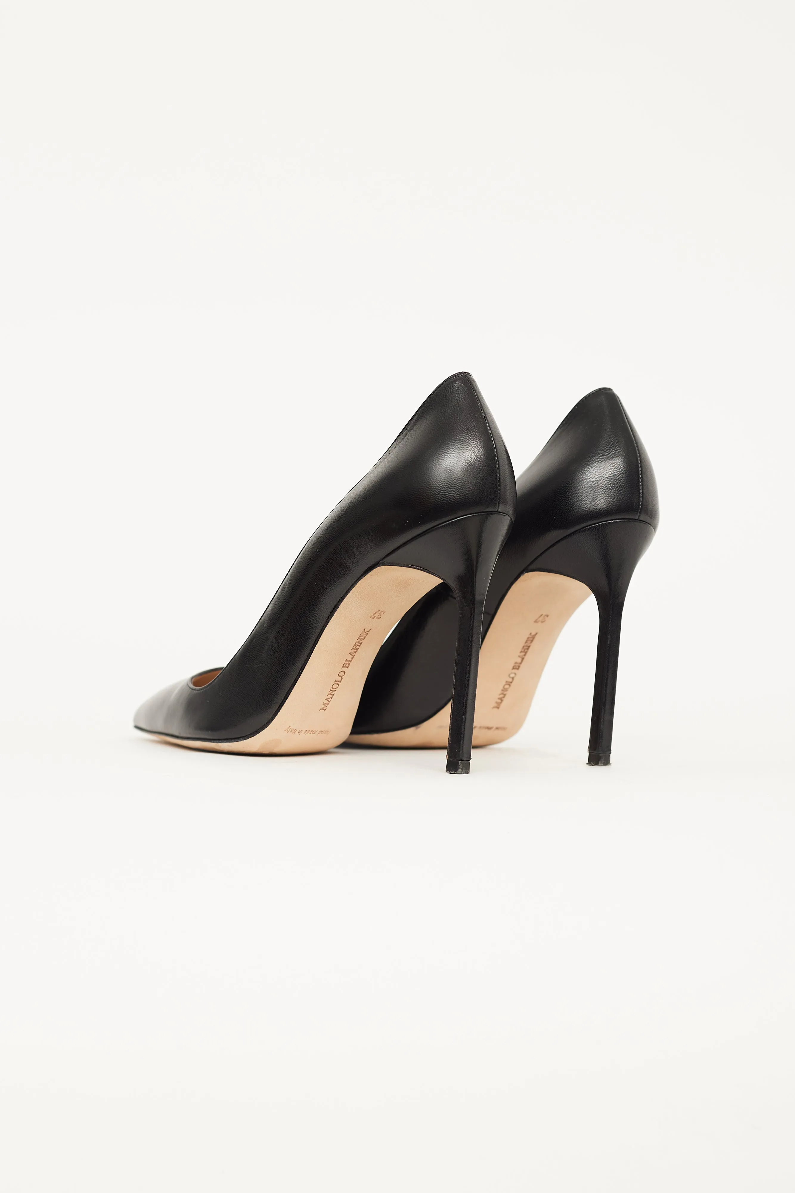 Black Leather BB Pointed Toe Pump