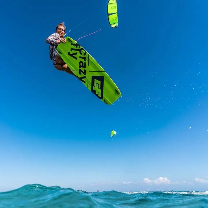 Crazyfly Raptor Kiteboard 137cm x 41 inc Hexa Pads