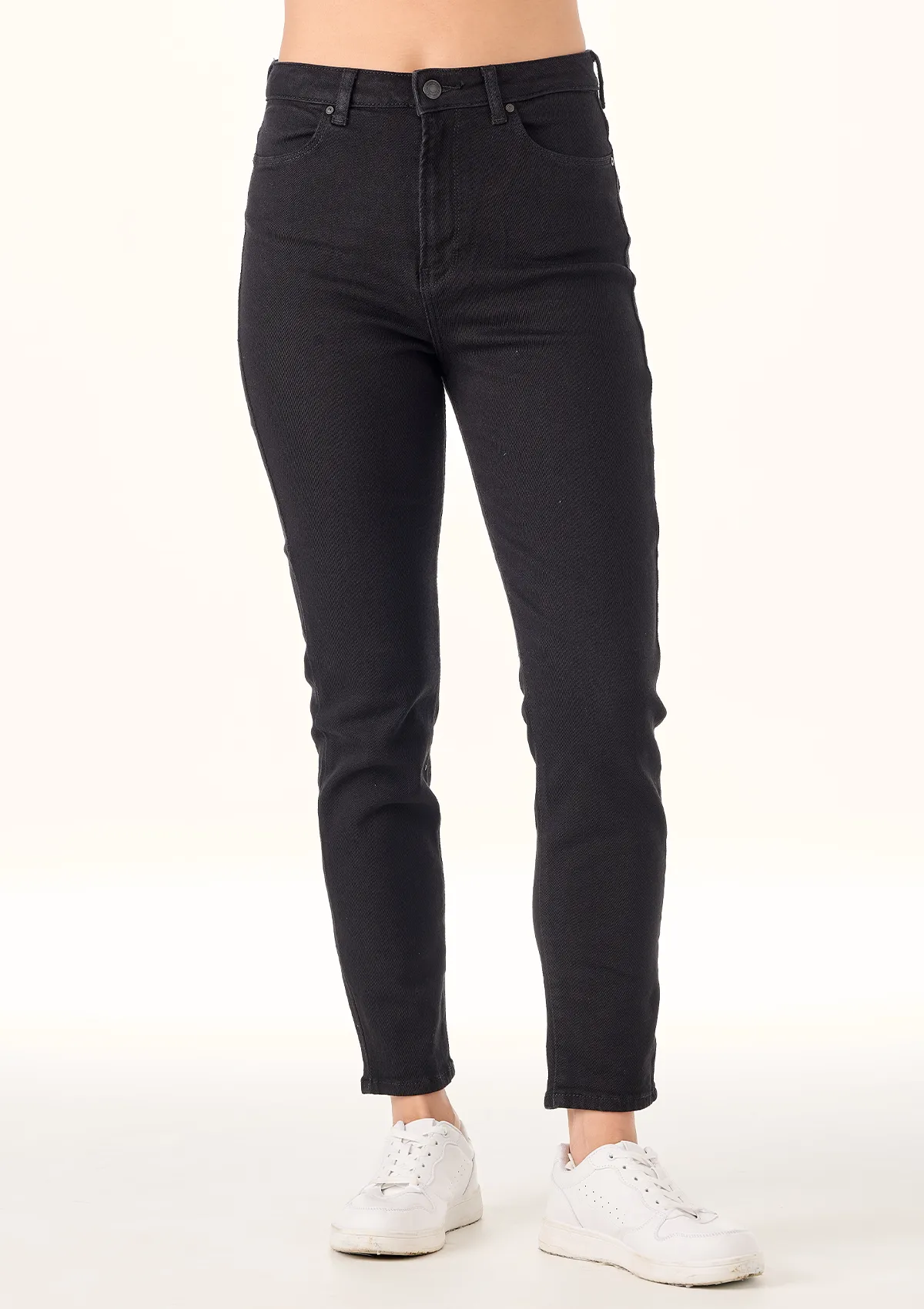 Dores Black High Rise Slim Jean