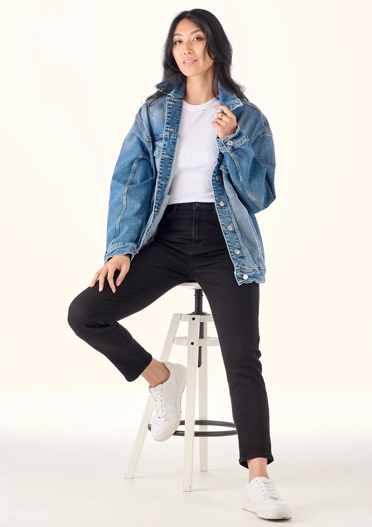 Dores Black High Rise Slim Jean