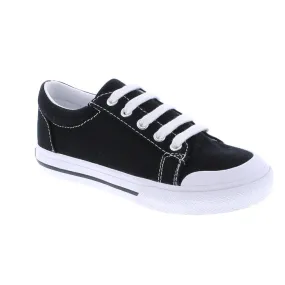 Footmates Taylor Canvas Tie Sneaker