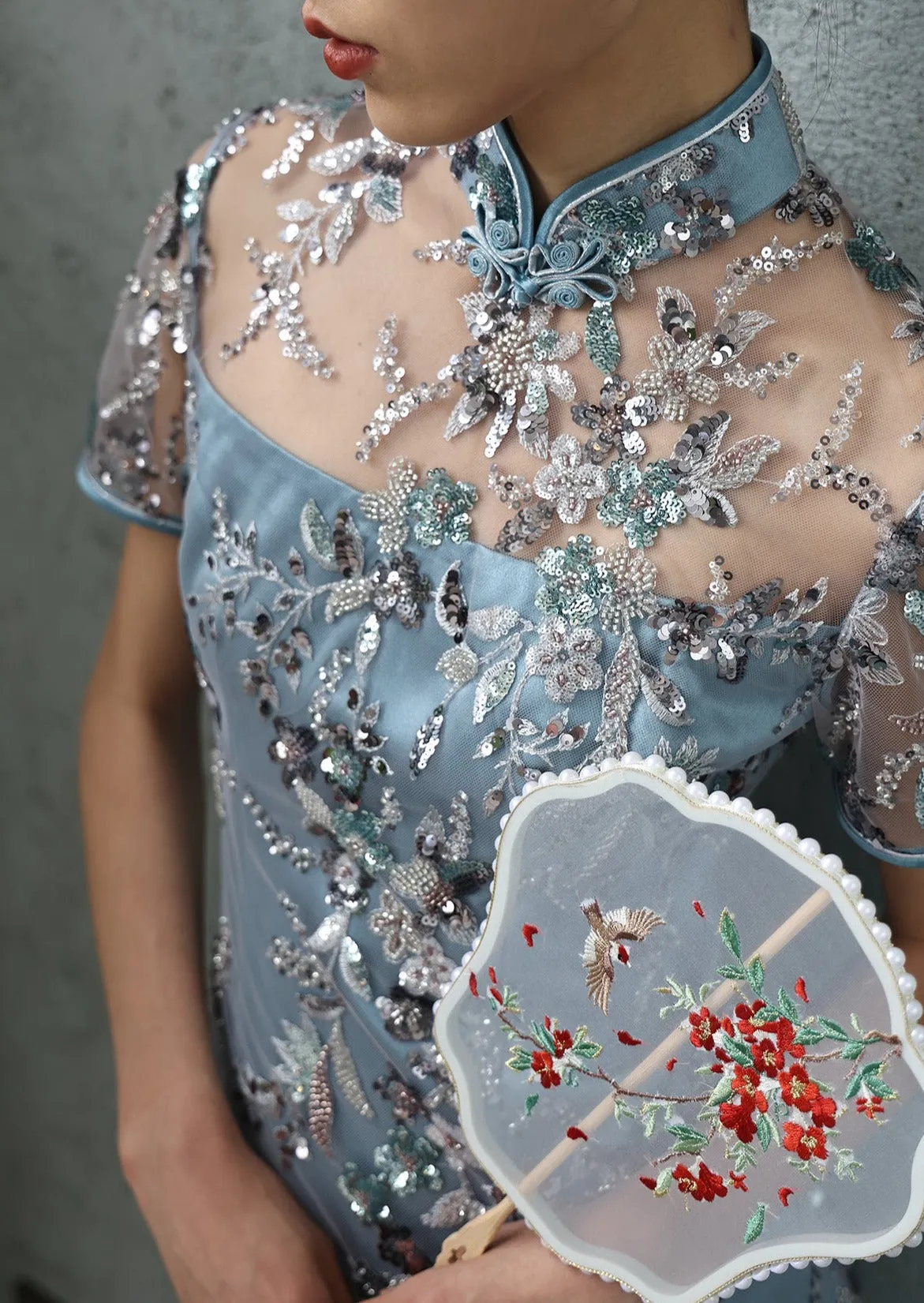 Hydrangea Short Sleeves Sequins Qipao (Teal)