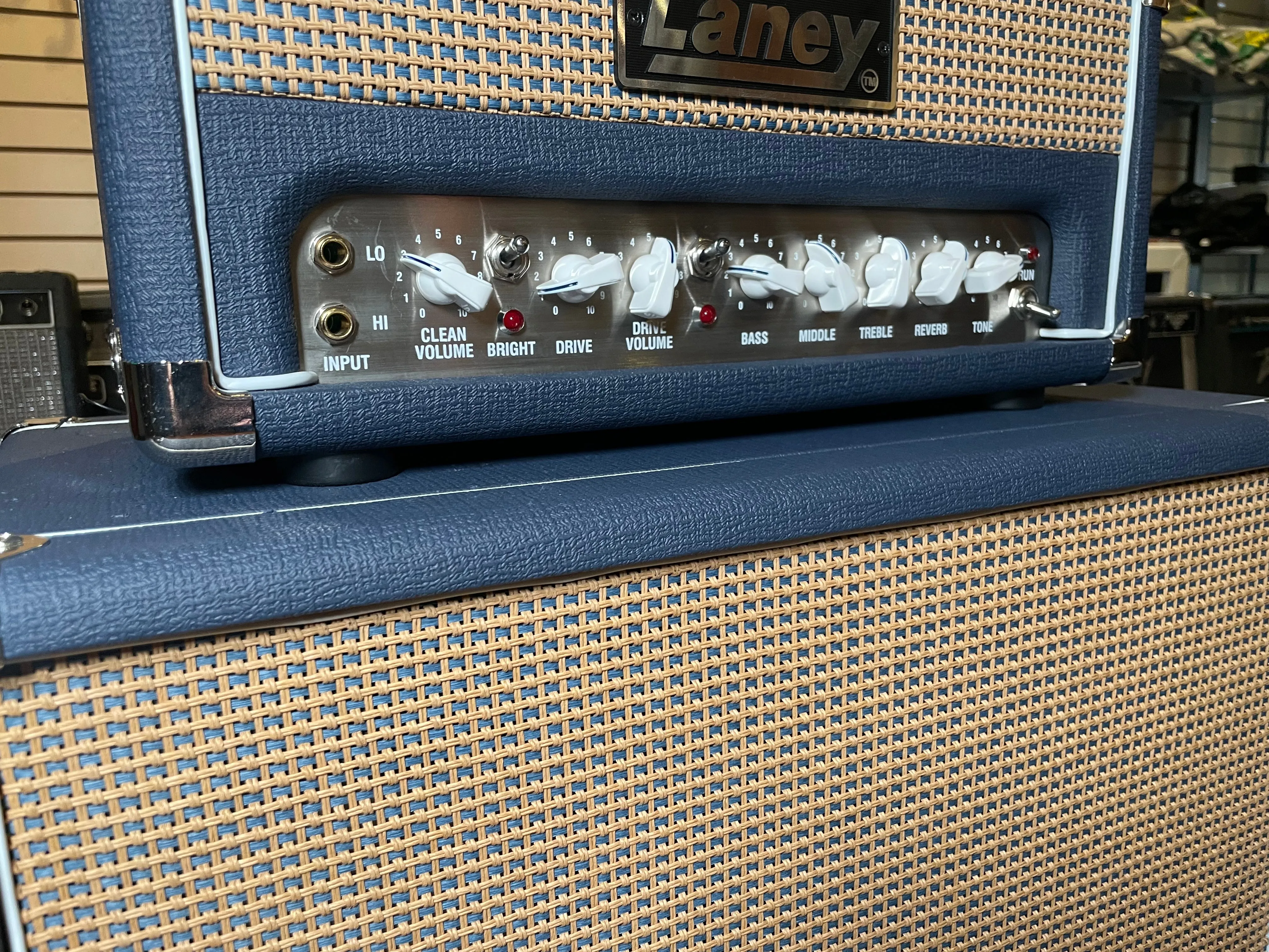 Laney Lionheart L-5 Studio Head   Cabinet Used