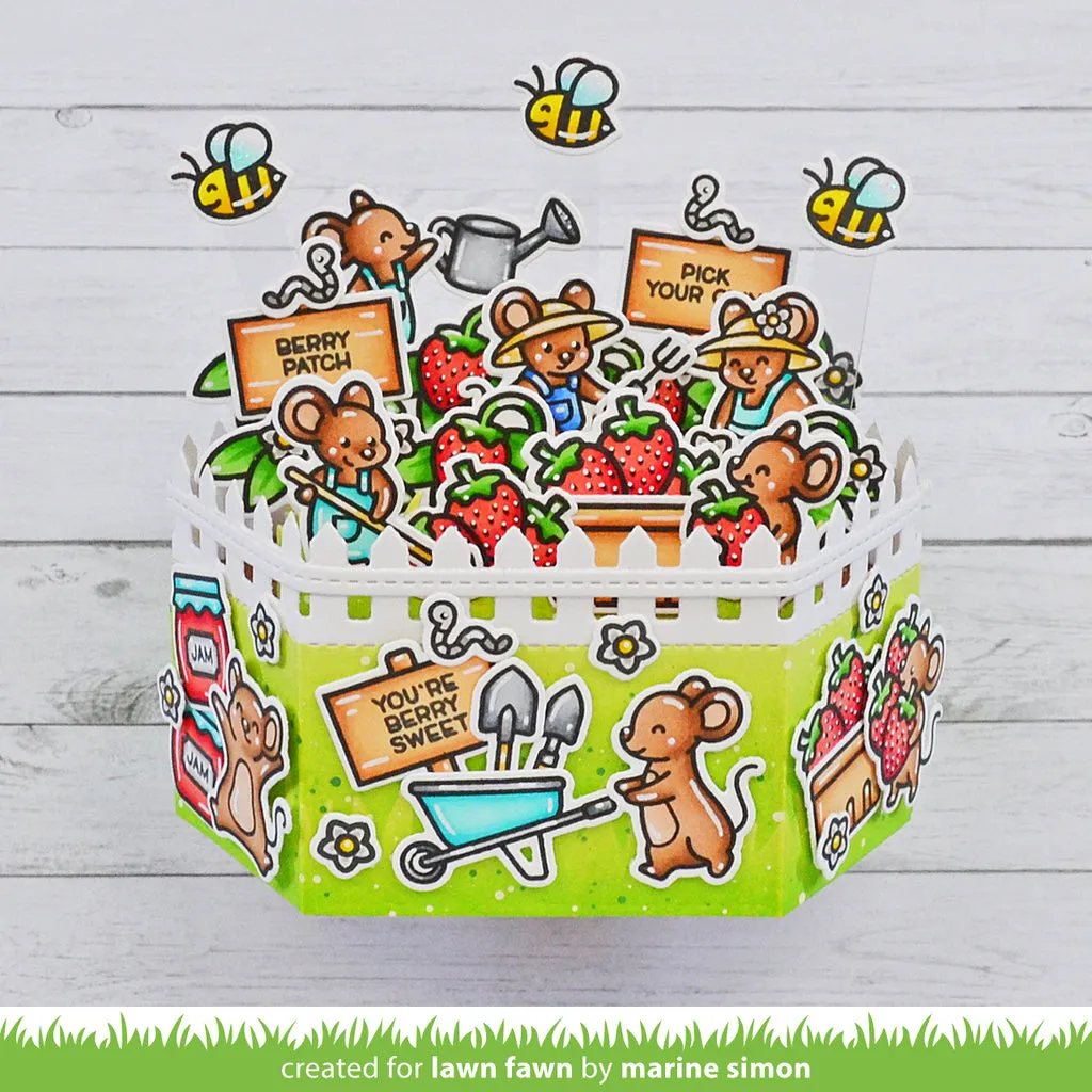 LAWN FAWN: Platform Pop-Up Picket Fence Wrap Around | Lawn Cuts Die
