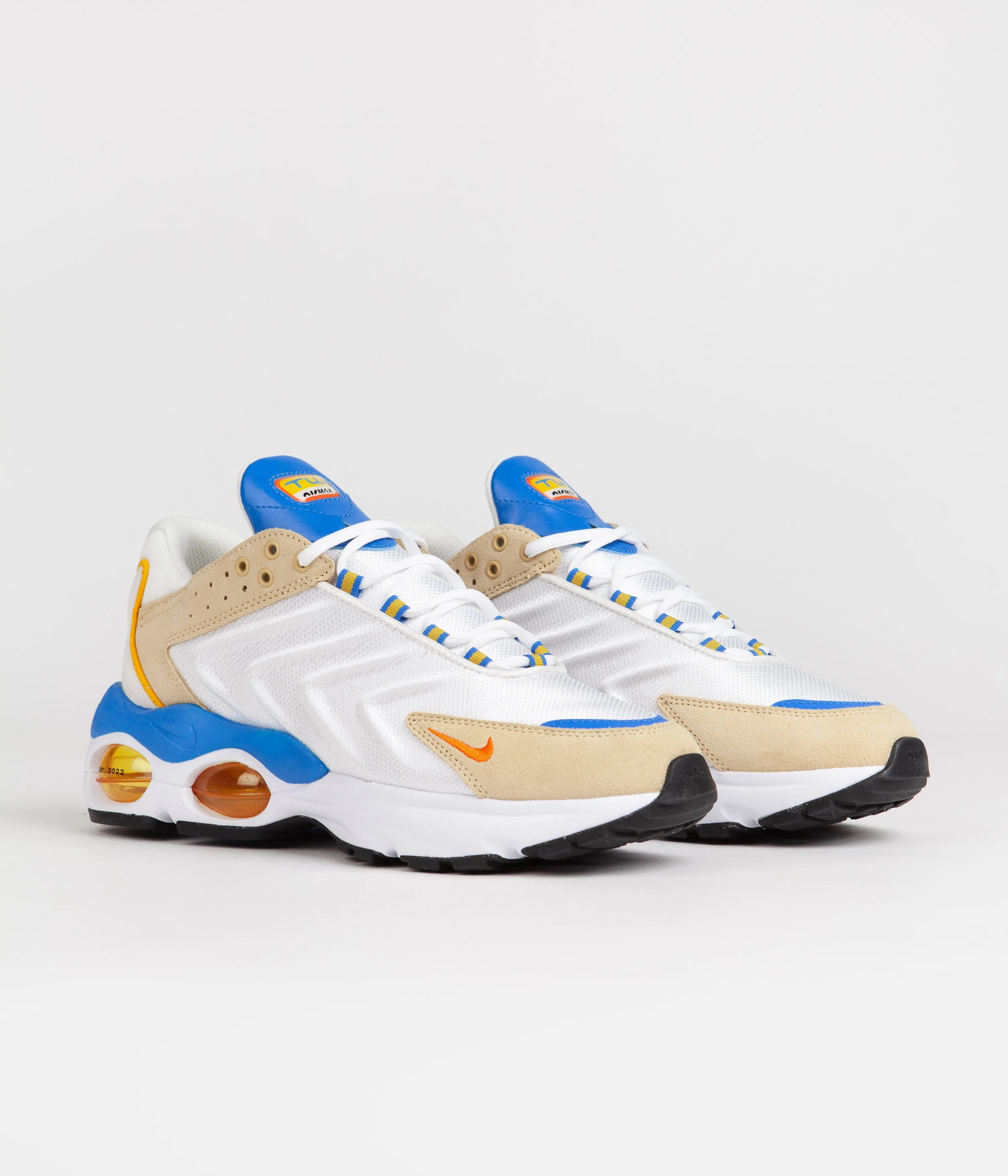 Nike Air Max TW SE Shoes - Summit White / Safety Orange - Sesame