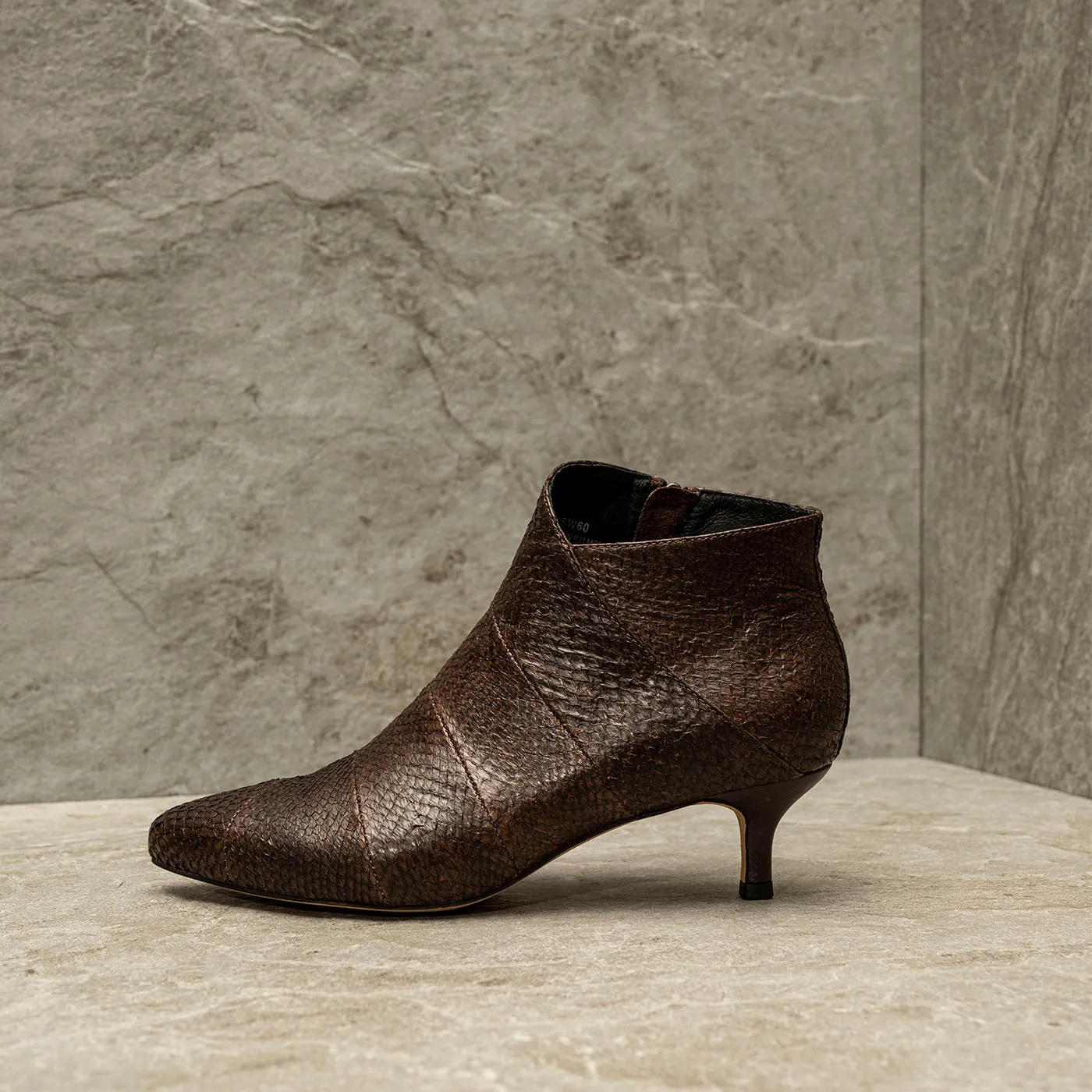 Saga bootie fishleather - DARK BROWN