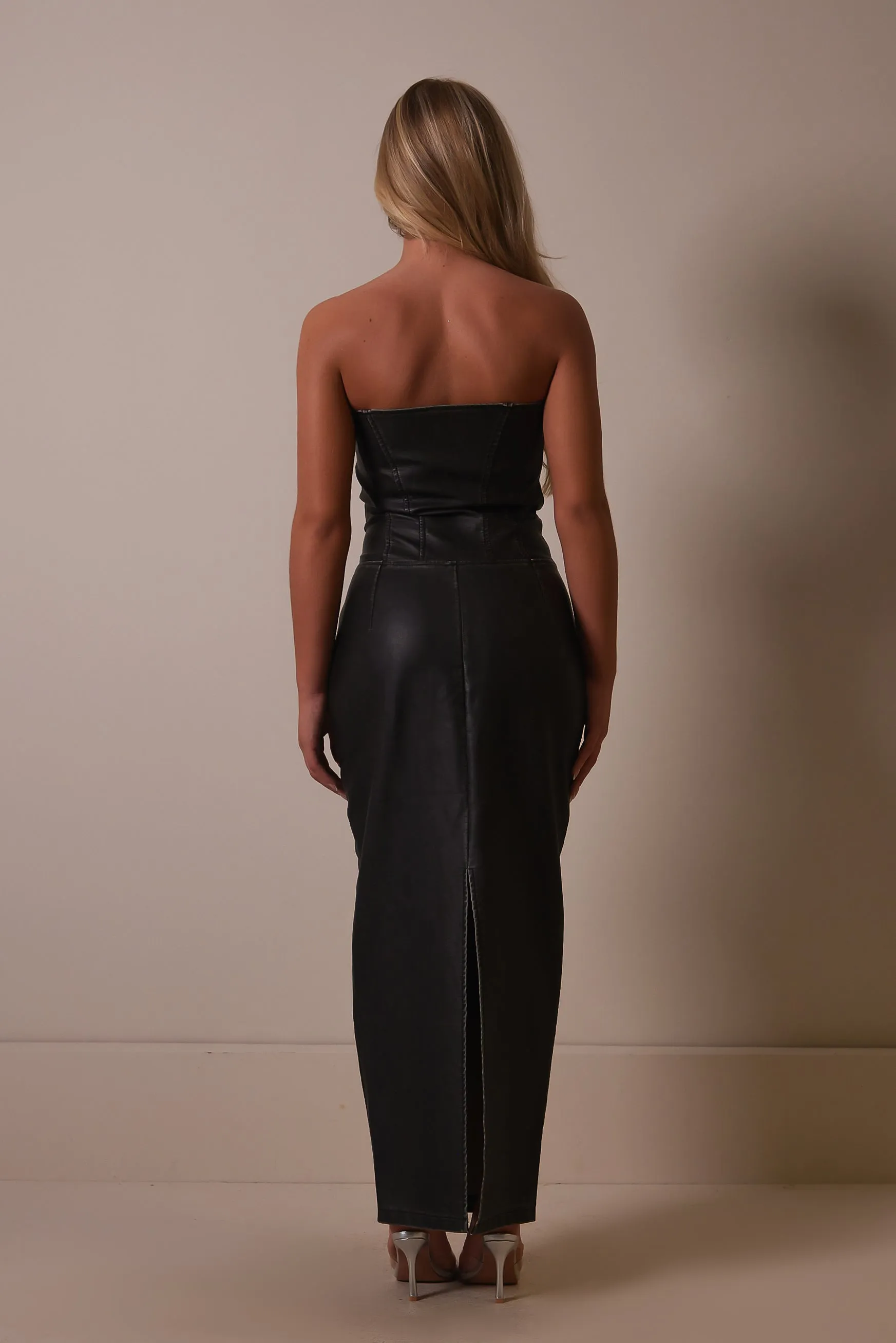 The distress wash leather midaxi- Dark wash