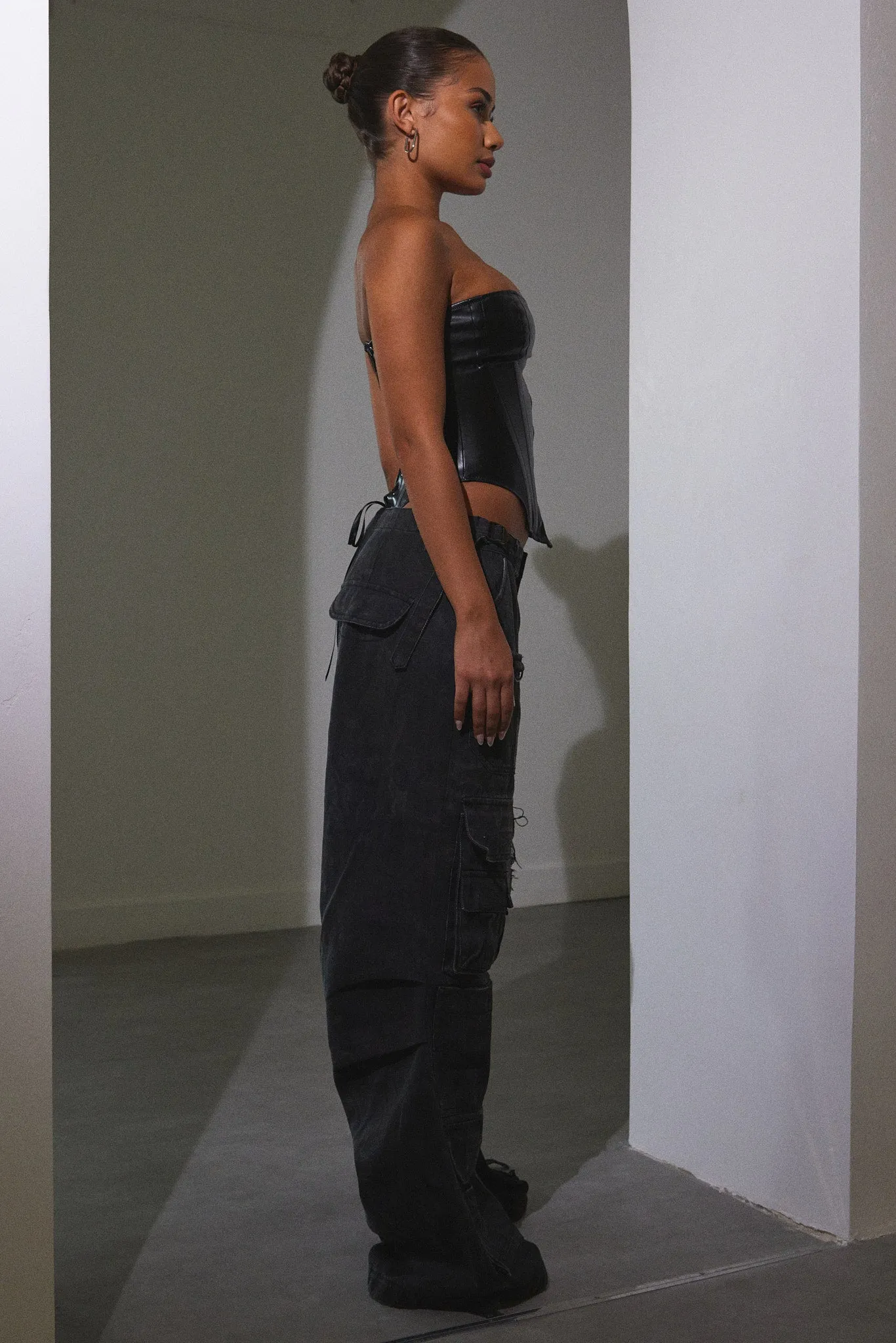 The Pocket cargos - Dark print